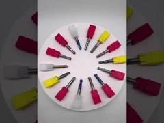 Flutes courtes extrêmement longues Fin des moulins Radius de coin Fin du moulin Naco4 Fin du moulin en carbure recouvert 5 mm