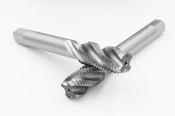 Bon prix 3 flûtes Tape à machine brillante M12x1 0 Tape spirale Tape à flûte carbure solide refroidissement interne en ligne